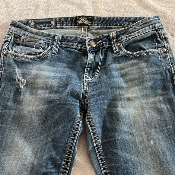 Express Rerock bootcut distressed jeans  size 10 short - Picture 4 of 8